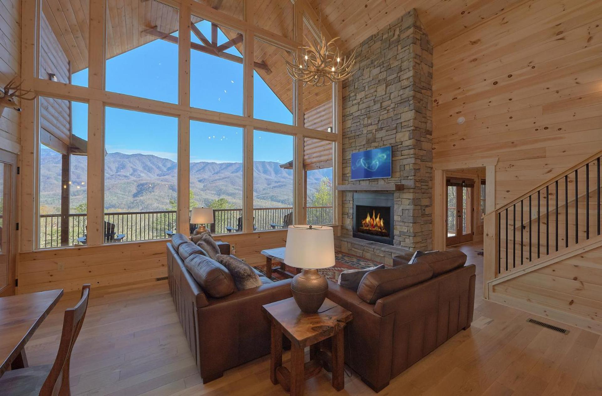 Misty Mountain Adventure Lodge 개틀린버그 외부 사진