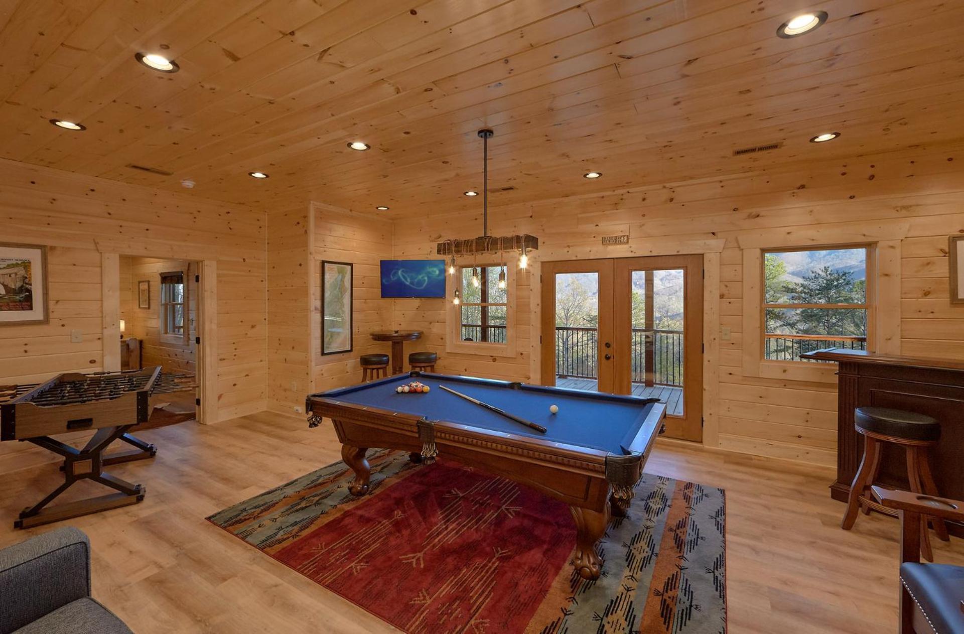 Misty Mountain Adventure Lodge 개틀린버그 외부 사진