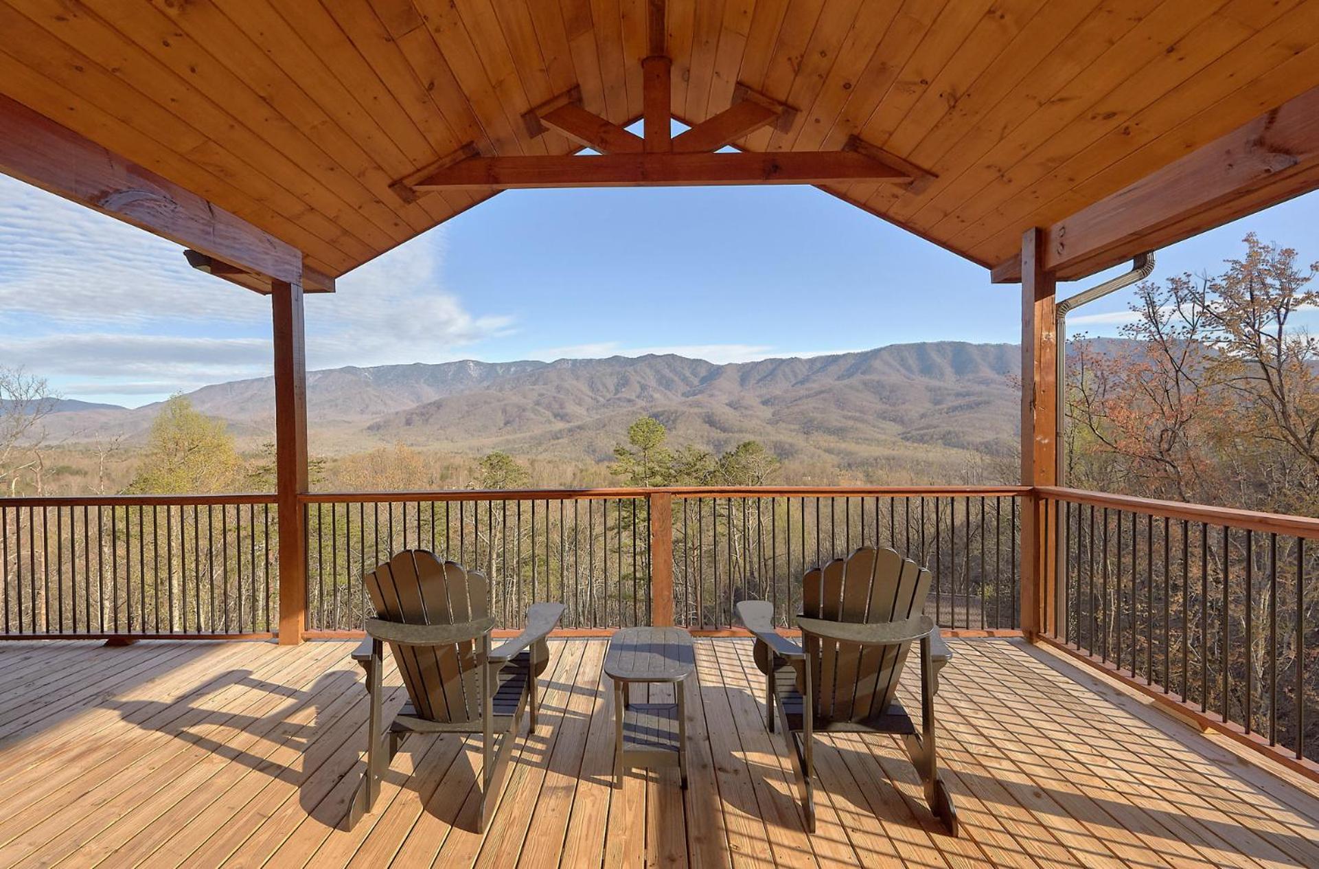 Misty Mountain Adventure Lodge 개틀린버그 외부 사진