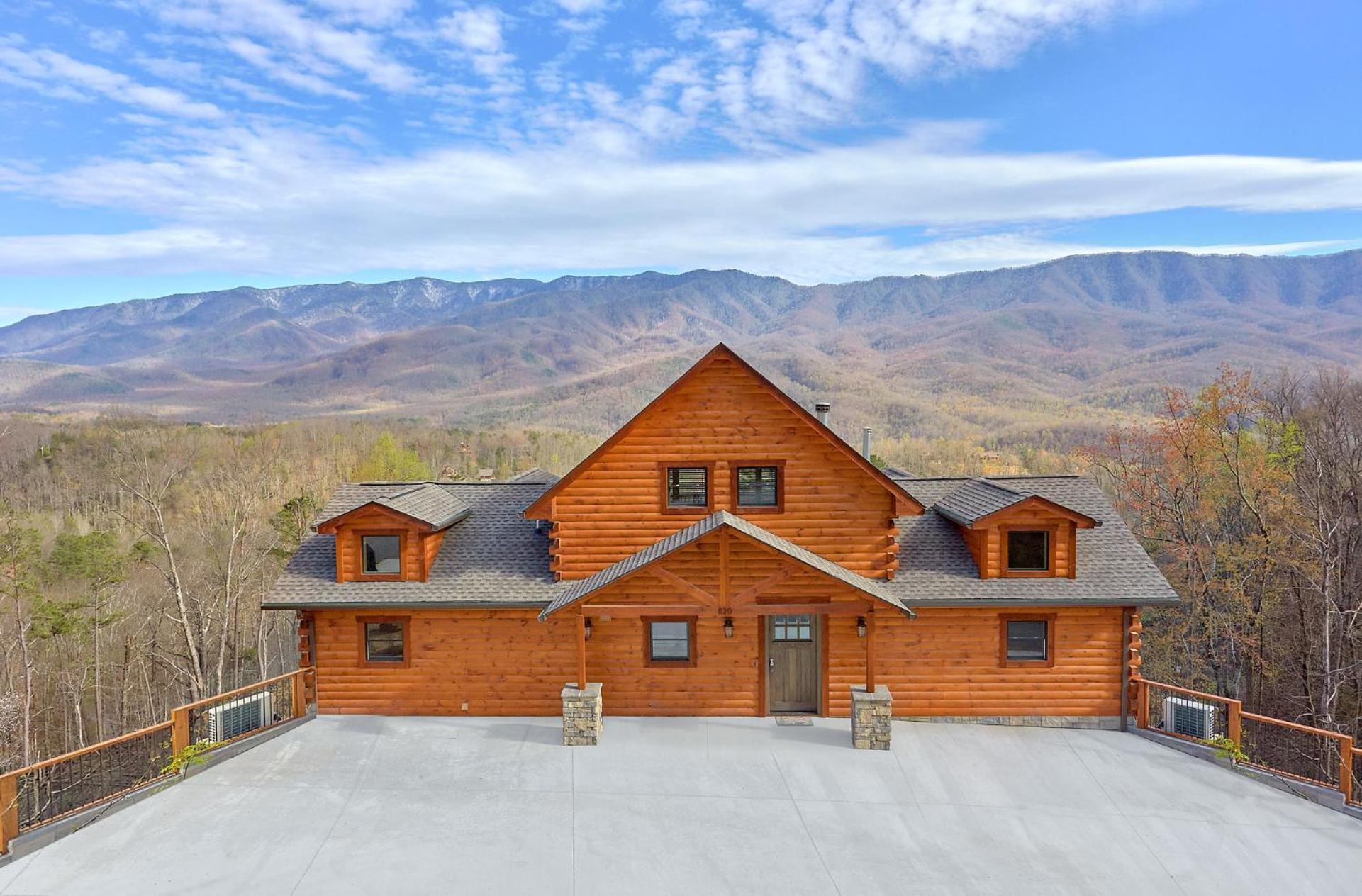 Misty Mountain Adventure Lodge 개틀린버그 외부 사진